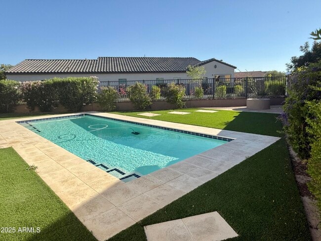 11320 N Northfield St in Surprise, AZ - Building Photo - Building Photo