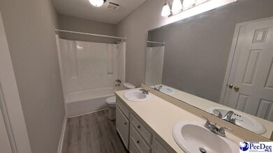 2013 2nd Loop Rd in Florence, SC - Building Photo - Building Photo