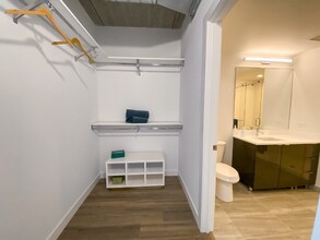 739 W Sheridan Rd in Chicago, IL - Building Photo - Building Photo