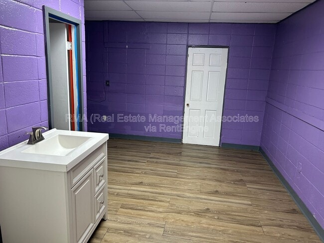 454 W Solomon St in Griffin, GA - Building Photo - Building Photo