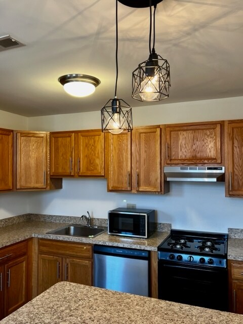 706 S 11th St, Unit 1B Photo