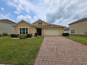 2246 Waukegan Dr in Kissimmee, FL - Building Photo - Building Photo