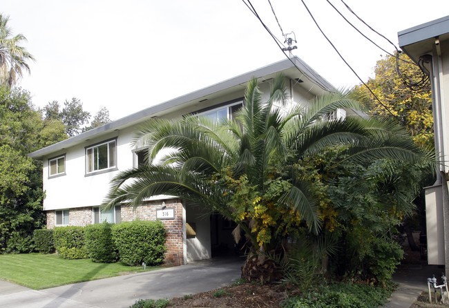 316 I St in Davis, CA - Foto de edificio - Building Photo