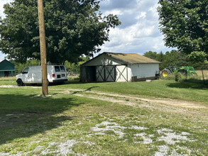 8746 Old Jackson Ridge Rd N in Rockvale, TN - Building Photo - Building Photo
