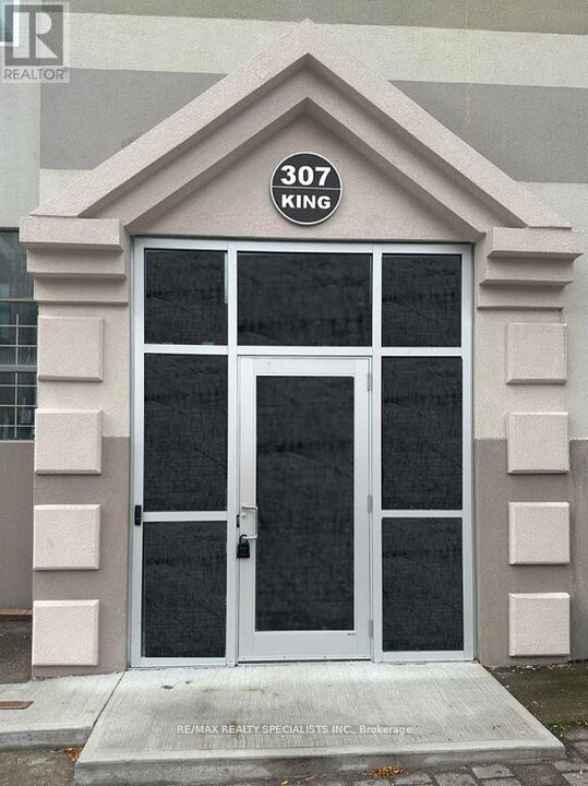 307-307 King St E in Hamilton, ON - Building Photo