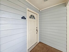 28 Matawan Cir in Smyrna, GA - Building Photo - Building Photo