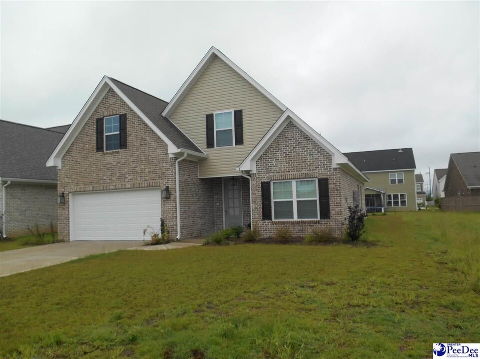 3110 Drumfinn Dr in Florence, SC - Building Photo