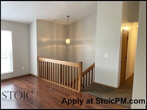2879 Blue Moon Dr in Columbus, OH - Building Photo - Building Photo