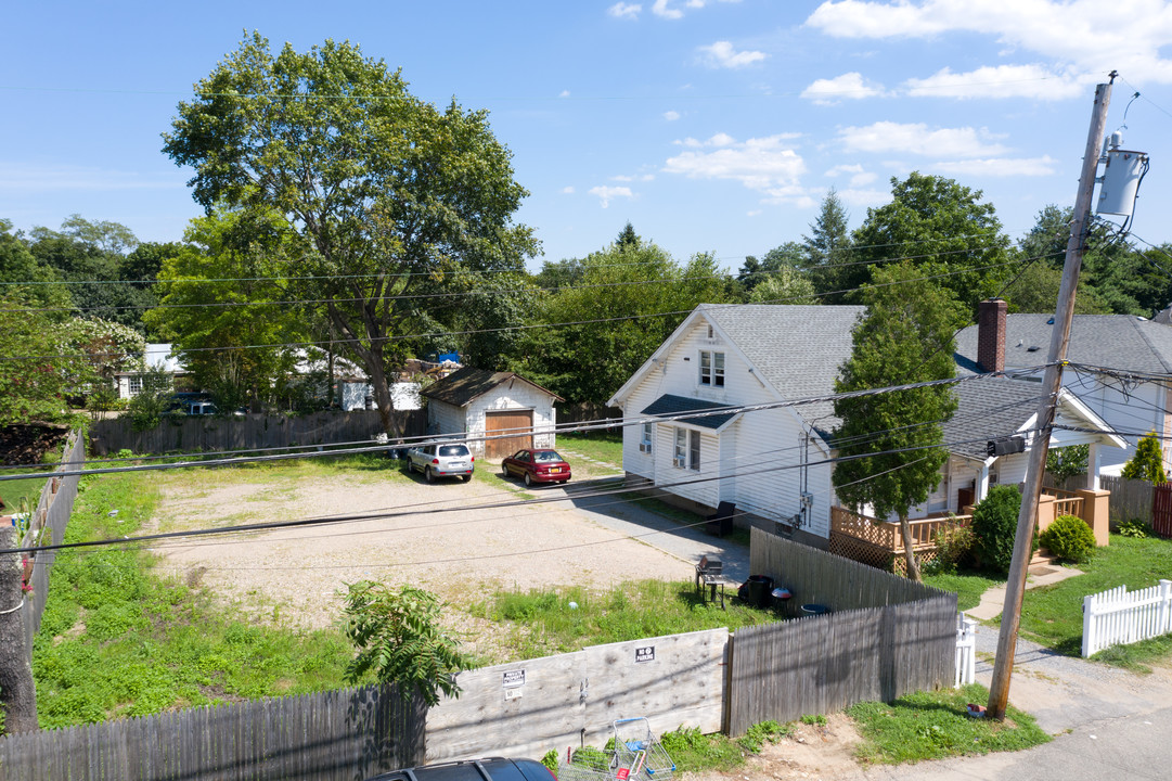 4-6 6th Ave in Huntington Station, NY - Foto de edificio