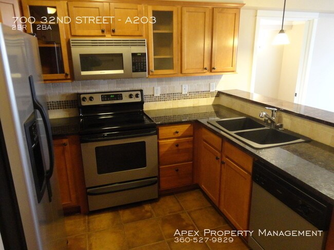 700 32nd St-Unit -A203 in Bellingham, WA - Building Photo - Building Photo