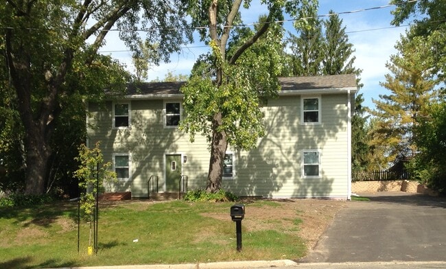 property at 1128 W Florence St