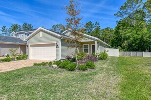 986 Arcadian Lks Blvd in St. Augustine, FL - Building Photo