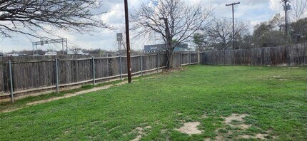 404 Creek Cove in Round Rock, TX - Building Photo - Building Photo