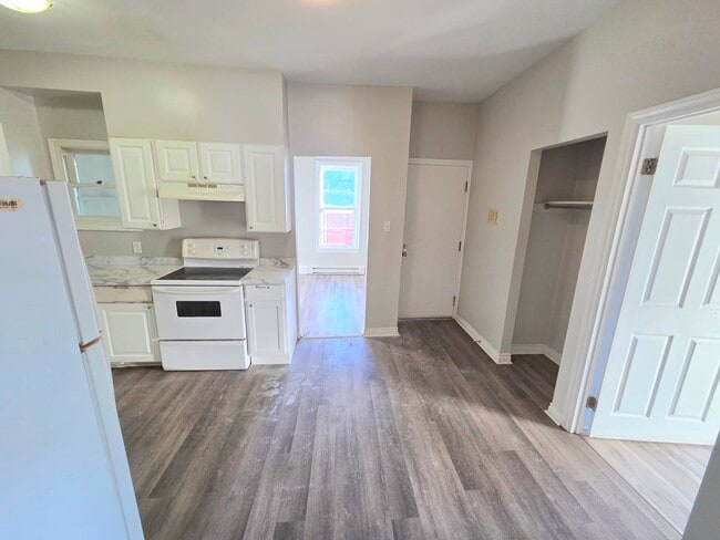 10 Cedar St in Saint John, NB - Building Photo - Building Photo