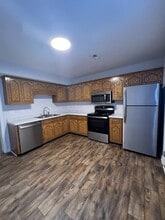 124 Ballygar St, Unit E in Clarksville, TN - Building Photo - Building Photo