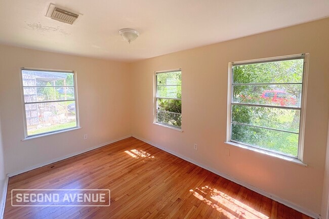 5415 Heron Dr in Houston, TX - Foto de edificio - Building Photo