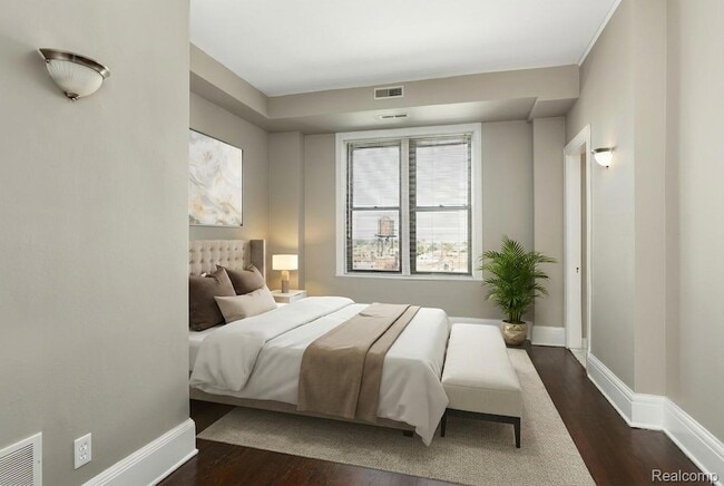 property at 2900 E Jefferson Ave