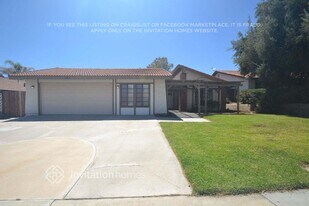 11579 Ridgecrest Ln in Moreno Valley, CA - Building Photo