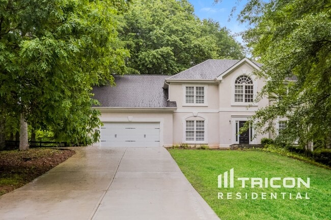 property at 880 Freemanwood Ln