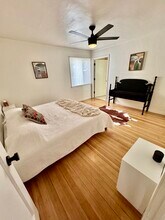 715 Loma St in Redding, CA - Foto de edificio - Building Photo