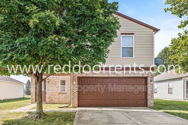 property at 7941 States Bend Dr