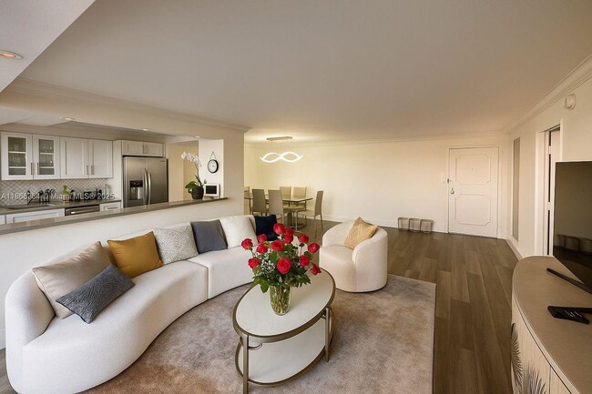 2841 N Ocean Blvd in Fort Lauderdale, FL - Foto de edificio - Building Photo