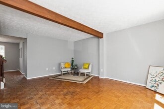 5932 Spruce Run Ct in Centreville, VA - Building Photo - Building Photo
