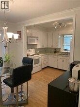 317 Bedford Rd in Kitchener, ON - Building Photo - Building Photo