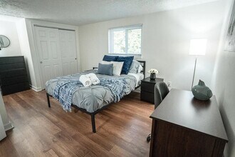 3930 Armuth Ave in Columbus, OH - Foto de edificio - Building Photo