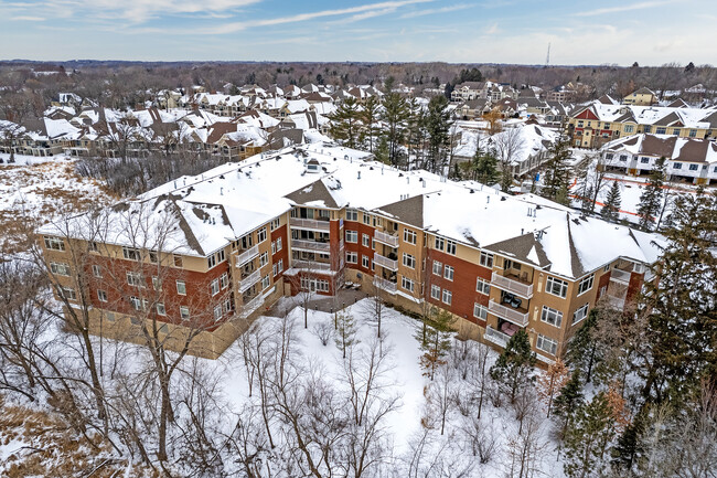 The Wyldewood Condominiums in Wayzata, MN - Building Photo - Building Photo