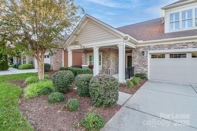 115 Brawley Point Cir in Mooresville, NC - Building Photo - Building Photo