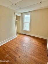 70 Academy St in Amsterdam, NY - Building Photo - Building Photo