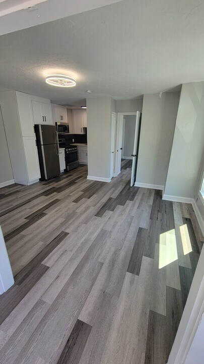 2120 1st Ave N in St. Petersburg, FL - Building Photo