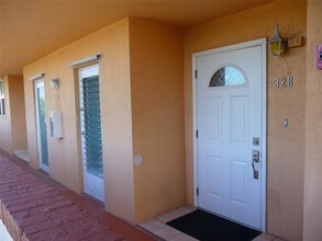 4500 N Federal Hwy, Unit 328D in Lighthouse Point, FL - Building Photo - Building Photo