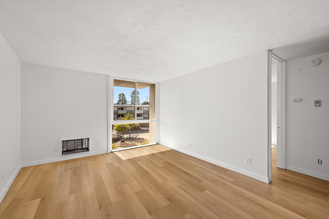 property at 3050 Rue D’Orleans