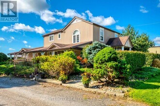 2764 Governors Rd in Hamilton, ON - Building Photo - Building Photo