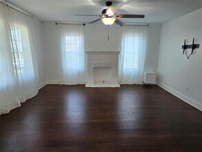 4315 Avenue L in Galveston, TX - Building Photo - Building Photo
