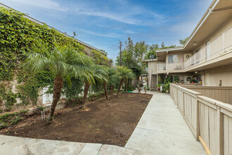 5447 Norwalk Blvd in Whittier, CA - Building Photo - Building Photo