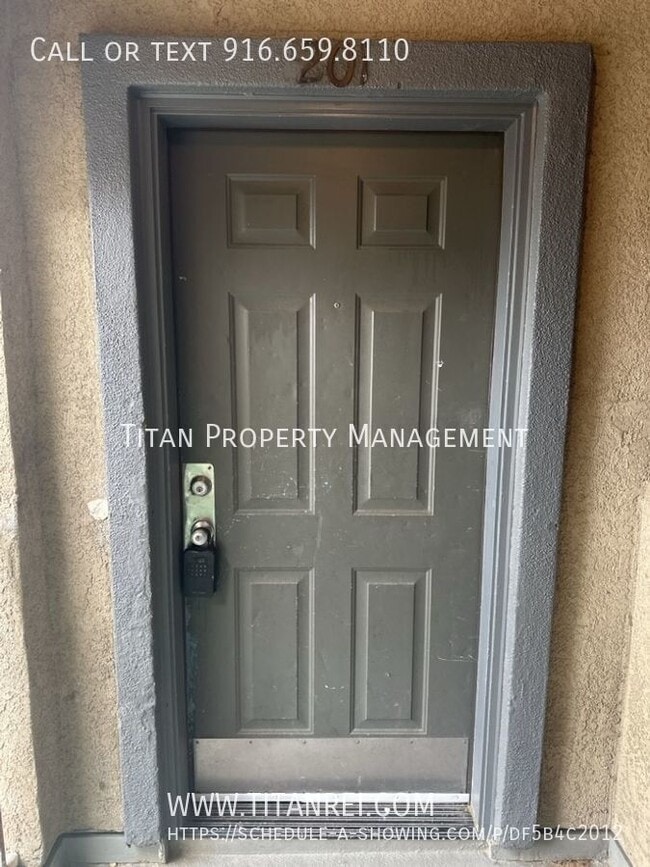 3736 Astoria St in Sacramento, CA - Building Photo - Building Photo