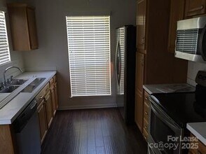 375 Amhurst St SW in Concord, NC - Building Photo - Building Photo