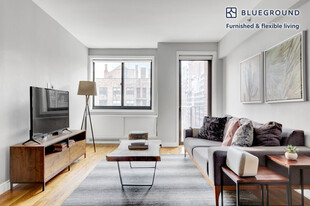 101 W 15th St in New York, NY - Building Photo