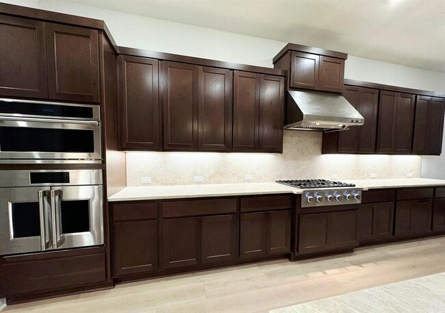 2300 Sondrio Bnd in Leander, TX - Building Photo - Building Photo