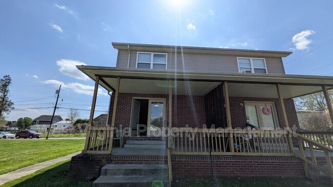 1103 24th St in Parkersburg, WV - Building Photo - Building Photo
