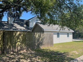 662 Poaug Ln in Mount Pleasant, SC - Building Photo - Building Photo