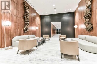 5507-5508 EGLINTON Ave in Toronto, ON - Building Photo - Building Photo
