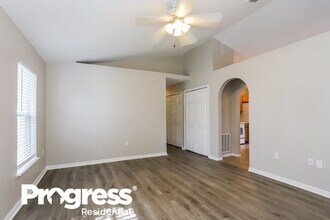 17031 Ongar Ct in Land O Lakes, FL - Building Photo - Building Photo