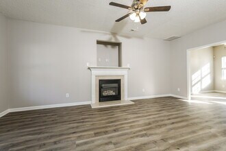 6920 Spanglers Spring Way in Raleigh, NC - Building Photo - Building Photo