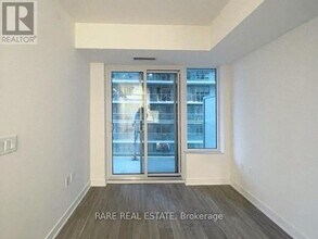 195-2195 Redpath Ave in Toronto, ON - Building Photo - Building Photo