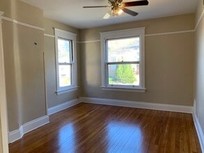 753 Delta Ave, Unit #2 in Cincinnati, OH - Building Photo - Building Photo
