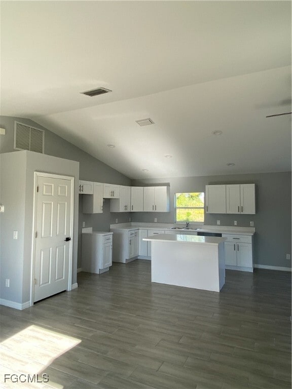 1086 Edgerton Ave in Lehigh Acres, FL - Building Photo - Building Photo